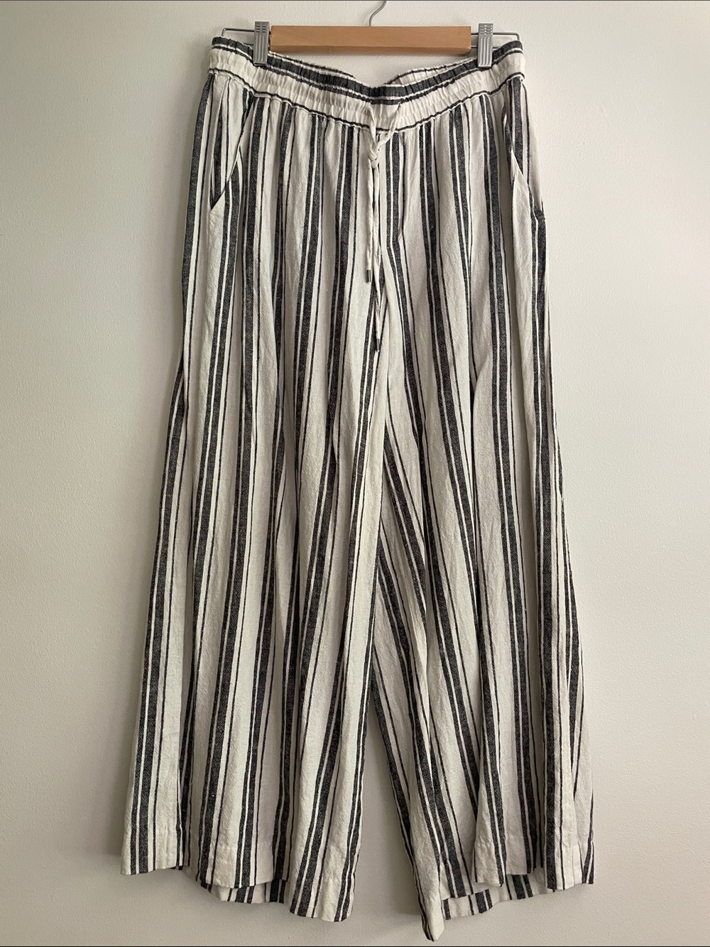 RALPH LAUREN CHAPS Black Cream Vertical Stripe Wide-Leg LINEN Blend Pants M